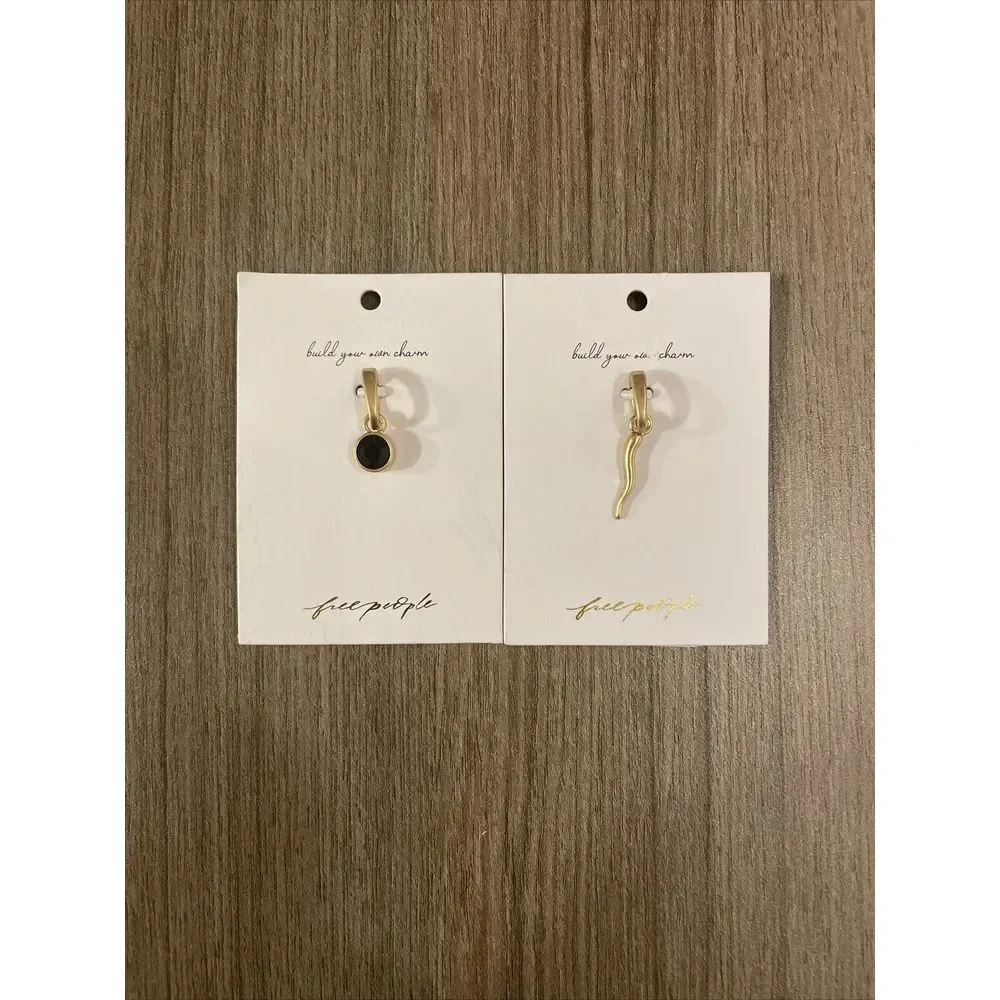 Free People Set Of Two Charms‎ Pendants Black Gemstone With Gold Tone